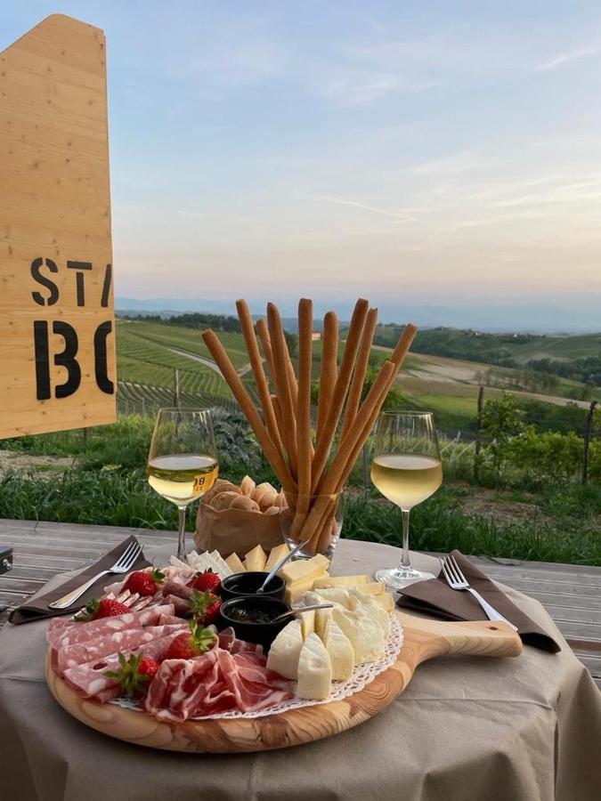 Agriturismo La Ca Veja Monforte dʼAlba Kültér fotó